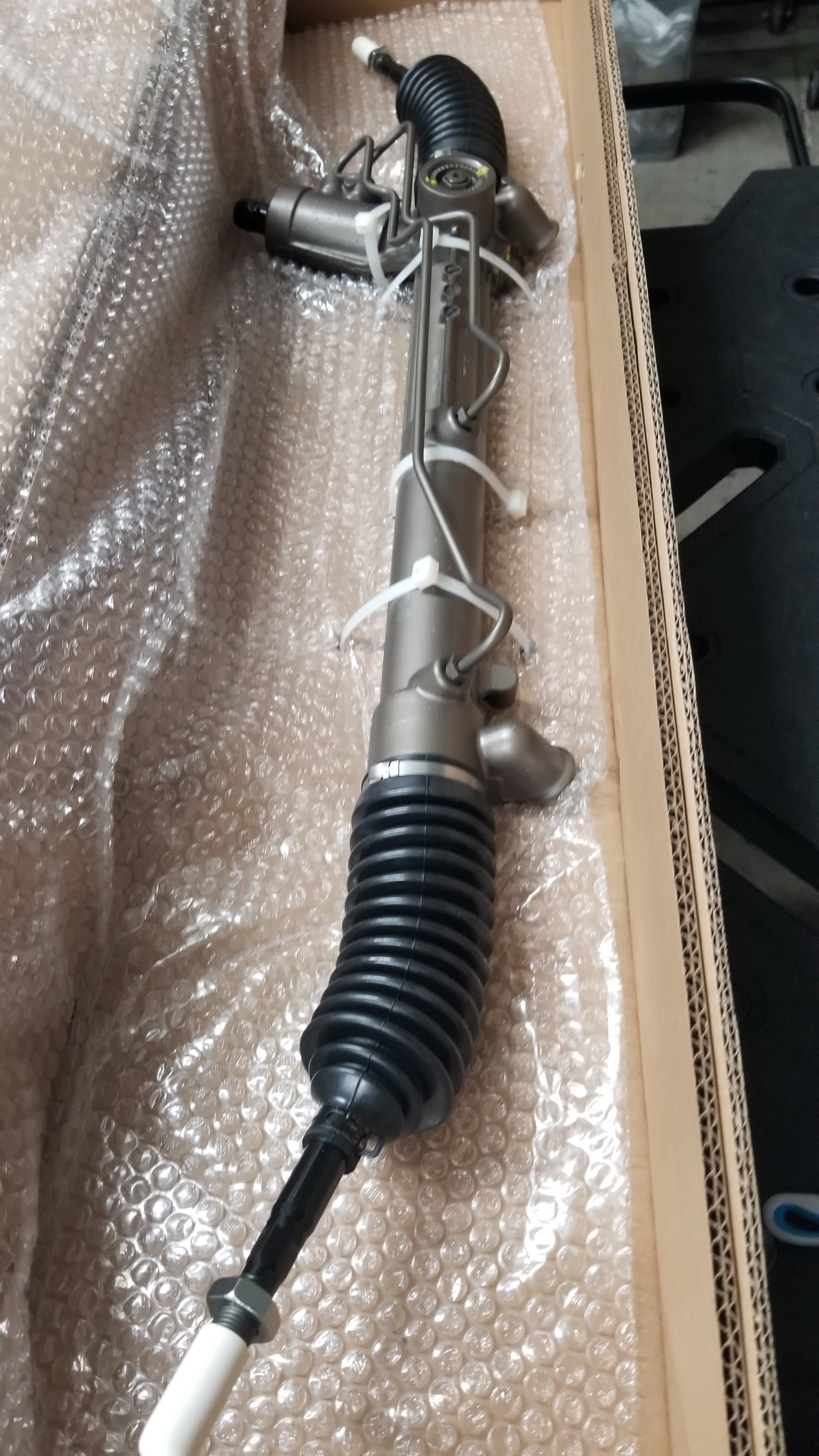 Steering Rack - 928 All